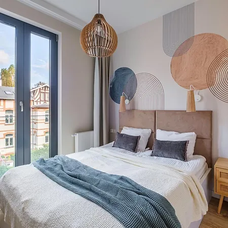 Salt & By 200 M Do Plazy, Ergo Arena *