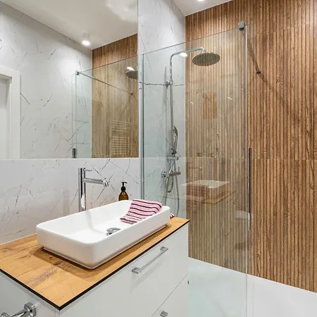 아파트 Salt & By 200 M Do Plazy, Ergo Arena