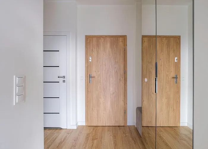 Salt & By 200 M Do Plazy, Ergo Arena * סופוט