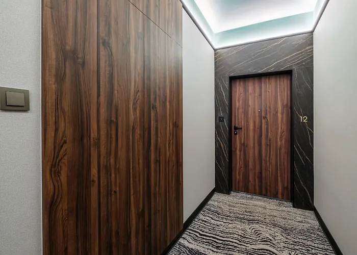 Salt & By 200 M Do Plazy, Ergo Arena * סופוט