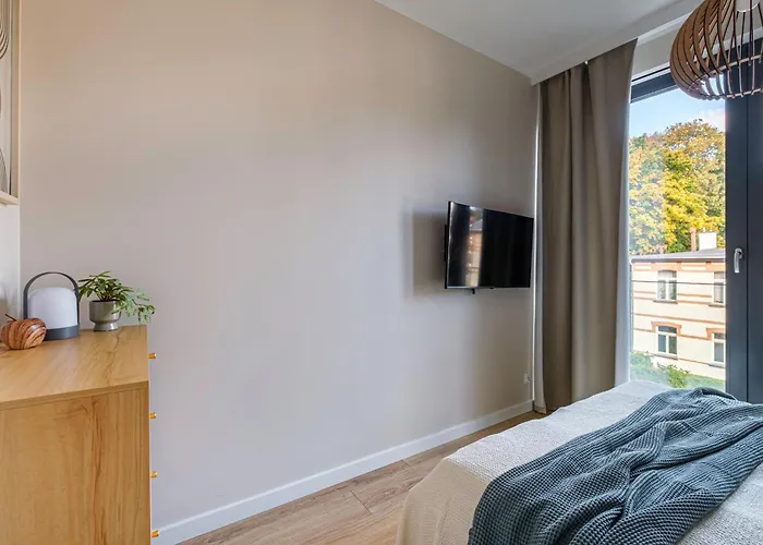 Salt & By 200 M Do Plazy, Ergo Arena *