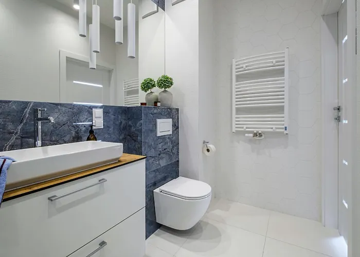 Salt & By 200 M Do Plazy, Ergo Arena דירה